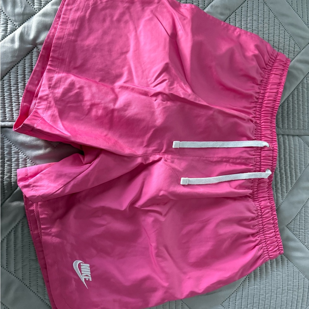 Nike Men’s Pink Shorts
